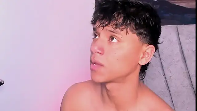 ZYZZ1312 online show from January 2026 05:38:02 PM