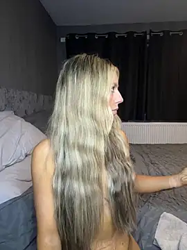 Snapshot of sammie-99 chatting on September 2025 09:04:01 PM sammie-99 online show from September 2025 09:04:01 PM