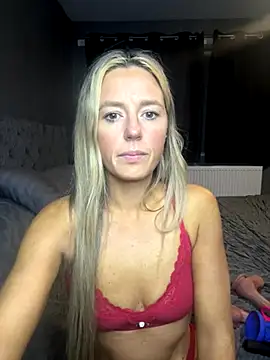 Snapshot of sammie-99 chatting on September 2025 06:46:02 PM sammie-99 online show from September 2025 06:46:02 PM