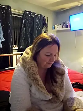 Naughtiness-but-Nice online show from November 2025 10:07:02 PM