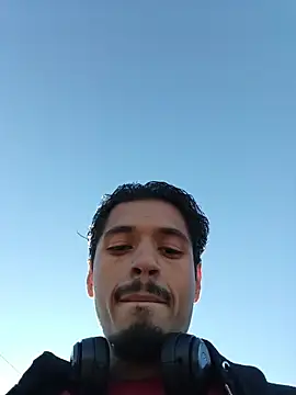 mrredcorn online show from October 2025 03:46:02 PM