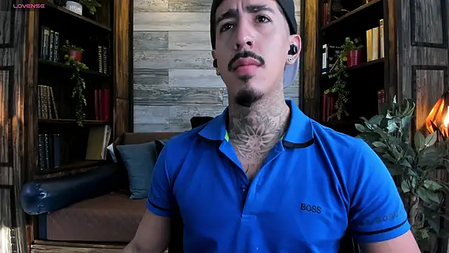Donovan Desmond online show from May 2026 09:02:02 PM