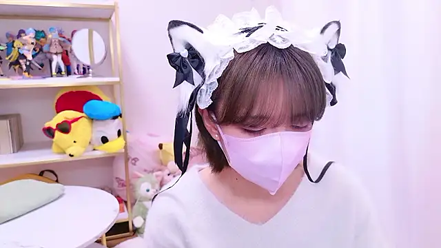 Azusa DoMybest online show from November 2025 04:11:02 AM