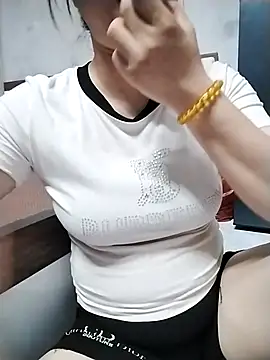 Mie rose online show from April 2026 12:10:01 AM