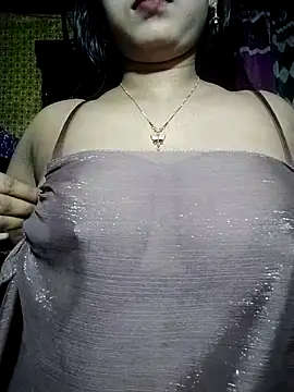 Snapshot of Hot-Hot chatting on January 2026 04:09:01 PM Hot-Hot online show from January 2026 04:09:01 PM