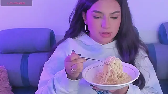 Eve rivers online show from September 2025 08:35:02 PM