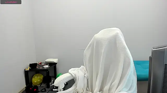 juliamurr 18 online show from October 2025 01:06:01 AM