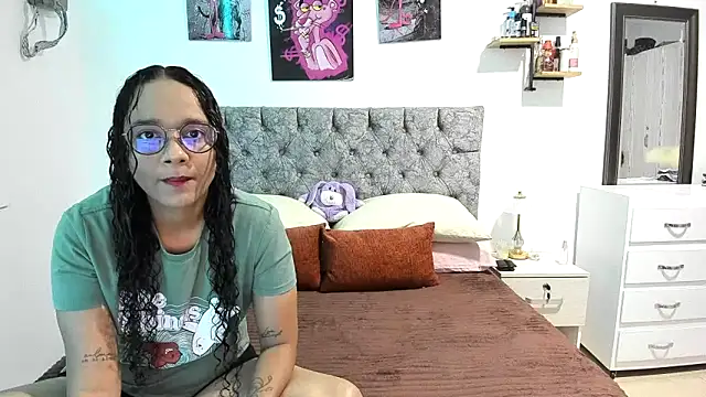 nay and aleja1 online show from May 2026 02:50:01 AM