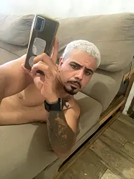 lordtbm1002 online show from September 2025 04:23:02 PM