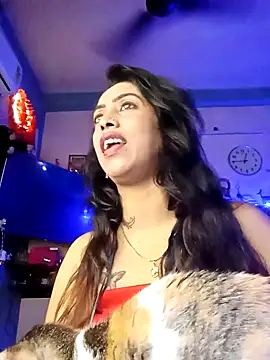 Snapshot of Love_Beauty01 chatting on February 2026 06:45:01 PM Love Beauty01 online show from February 2026 06:45:01 PM