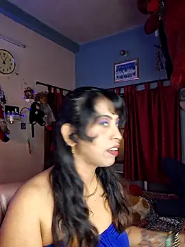 Love Beauty01 online show from May 2026 06:57:01 PM