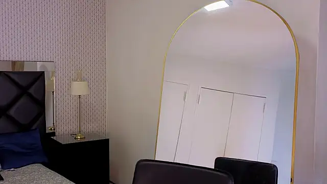 Snapshot of mysterius_boy chatting on October 2025 07:47:02 PM mysterius boy online show from October 2025 07:47:02 PM