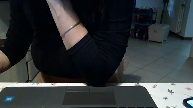 Melissa764 online show from October 2025 02:57:02 PM