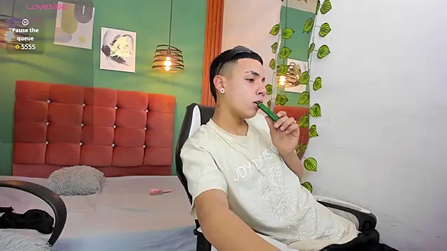 Snapshot of Aisha_andy chatting on September 2025 03:39:02 AM Aisha andy online show from September 2025 03:39:02 AM