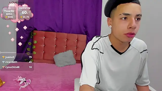 Snapshot of Aisha_andy chatting on September 2025 03:11:01 AM Aisha andy online show from September 2025 03:11:01 AM