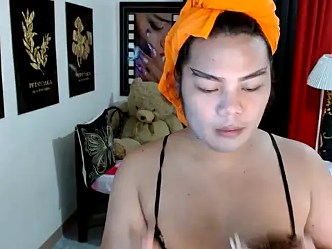 TSbrianaHugeCock online show from May 2026 12:45:01 PM