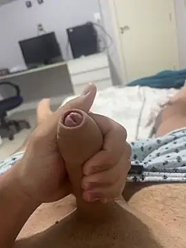 Novinho16cmz online show from February 2026 02:21:02 AM