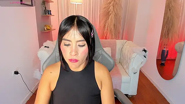 Natalia Leon8 online show from October 2025 03:58:02 AM