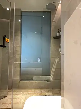 Snapshot of coco-o chatting on November 2025 06:24:01 AM coco-o online show from November 2025 06:24:01 AM