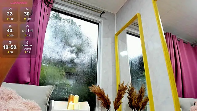 Snapshot of AryaFey chatting on October 2025 07:17:01 AM AryaFey online show from October 2025 07:17:01 AM