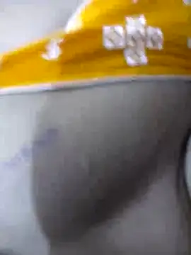 Snapshot of liza-212 chatting on October 2025 09:43:01 AM liza-212 online show from October 2025 09:43:01 AM