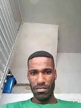 negrobrazil92 online show from October 2025 05:45:01 PM