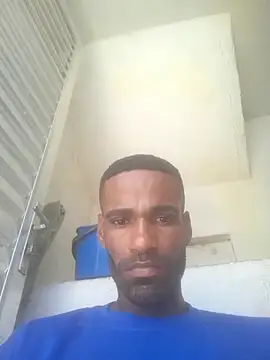 negrobrazil92 online show from November 2025 12:49:01 PM