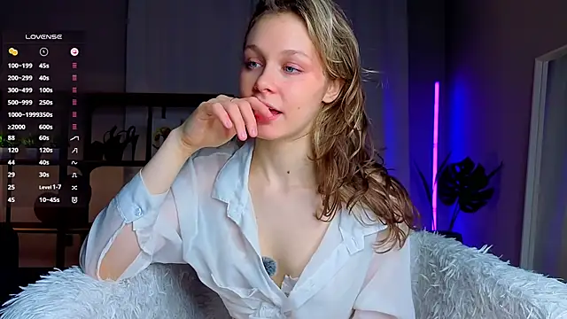Tender beauty online show from May 2026 06:37:02 PM