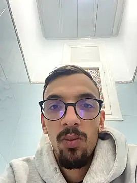 Snapshot of HardArabian@xh chatting on January 2026 03:36:01 PM HardArabianxh online show from January 2026 03:36:01 PM