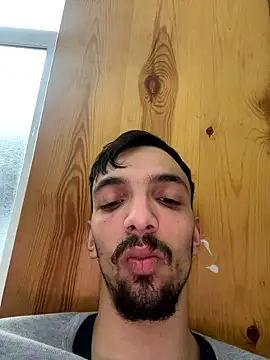 Snapshot of HardArabian@xh chatting on January 2026 03:38:01 PM HardArabianxh online show from January 2026 03:38:01 PM