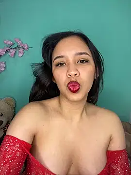 Esmeraldagh  online show from November 2025 09:44:02 AM