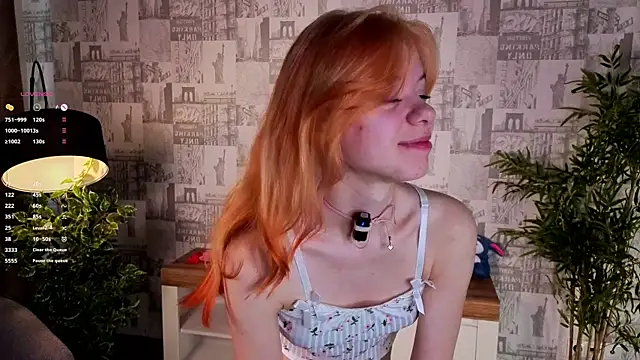 TiannaBorlace online show from July 2026 02:05:01 AM