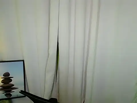 SultryCyraFoxmore online show from June 2026 03:26:01 AM