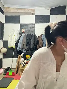   Nhug  05 online show from March 2026 11:25:01 AM