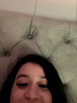 Aliciawhitee online show from October 2025 11:35:01 PM