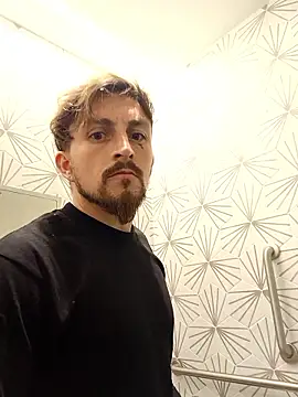 Macrhizz online show from October 2025 05:33:02 PM