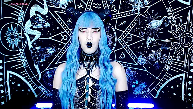 naomi satan online show from October 2025 02:37:02 PM