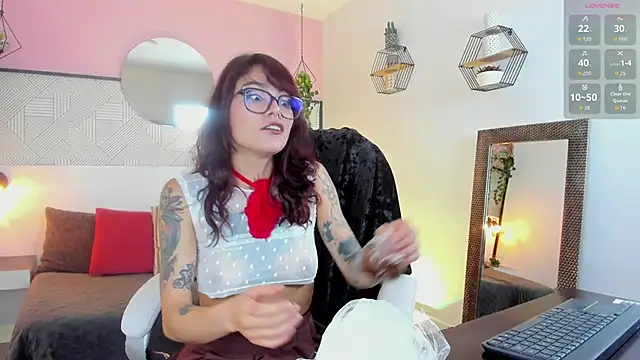 Esmeralda CO online show from October 2025 12:59:01 PM