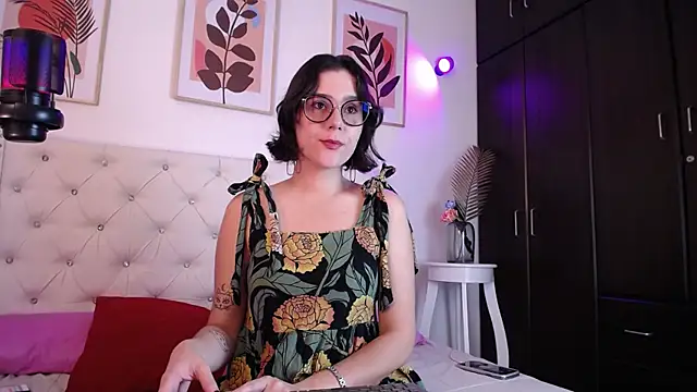 barbyehot online show from November 2025 09:52:02 PM