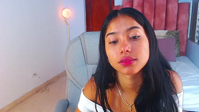 Snapshot of Milaa_Star_ chatting on October 2025 04:20:02 AM Milaa Star online show from October 2025 04:20:02 AM