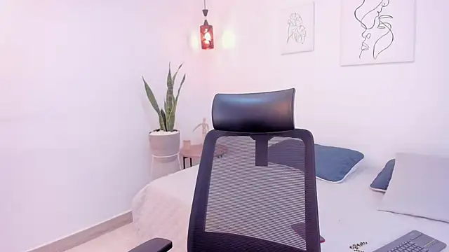 kylerose07 online show from October 2025 02:15:01 AM