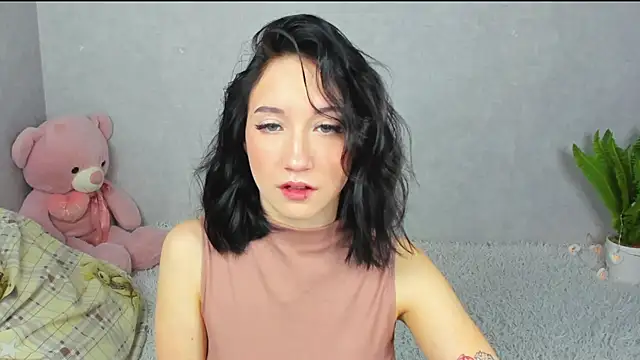 Snapshot of EileenMoores chatting on December 2025 05:09:01 PM EileenMoores online show from December 2025 05:09:01 PM