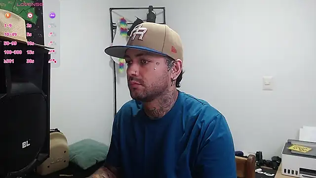 nicolastorres99 online show from December 2025 03:02:01 AM