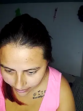 Snapshot of yelezia chatting on October 2025 07:39:02 AM yelezia online show from October 2025 07:39:02 AM