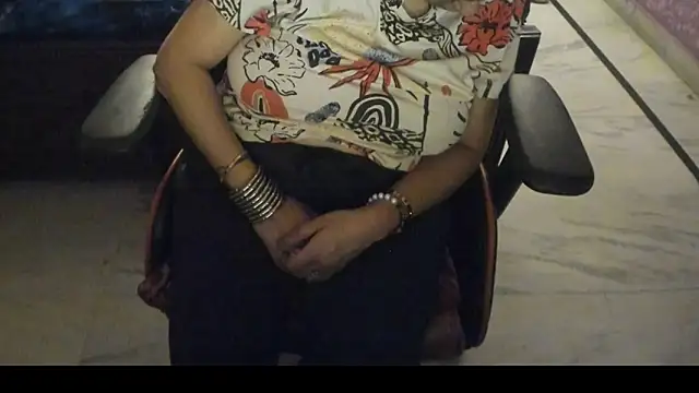 Snapshot of ShylaGill chatting on November 2025 10:22:02 PM ShylaGill online show from November 2025 10:22:02 PM