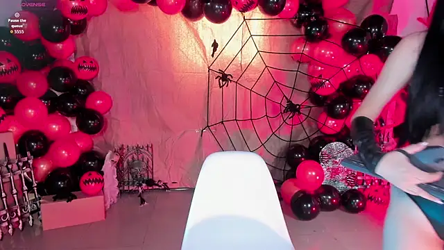 Natti london online show from October 2025 08:20:02 PM