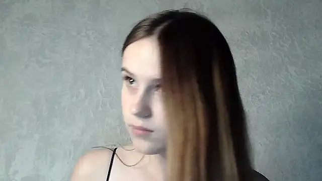 Snapshot of SweetLoraa chatting on September 2025 05:24:02 PM SweetLoraa online show from September 2025 05:24:02 PM