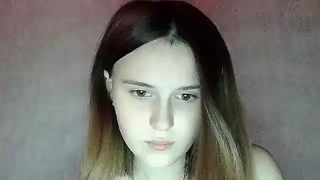 Snapshot of SweetLoraa chatting on October 2025 03:58:02 AM SweetLoraa online show from October 2025 03:58:02 AM