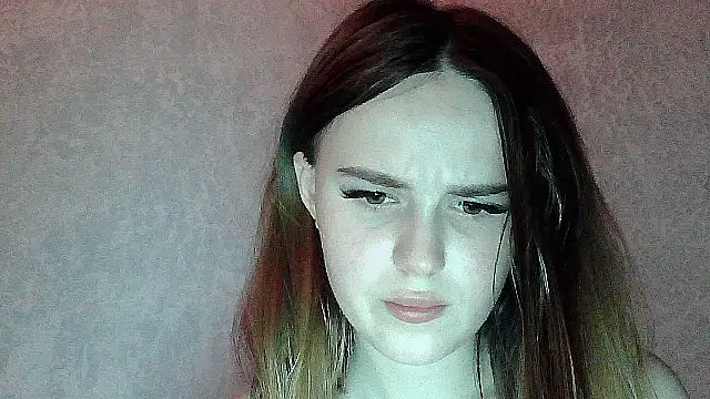 Snapshot of SweetLoraa chatting on January 2026 12:57:01 AM SweetLoraa online show from January 2026 12:57:01 AM