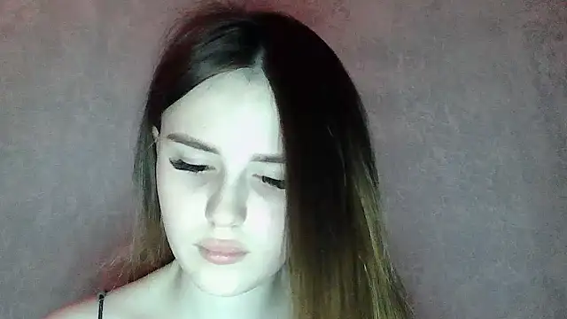 Snapshot of SweetLoraa chatting on March 2026 03:58:01 PM SweetLoraa online show from March 2026 03:58:01 PM